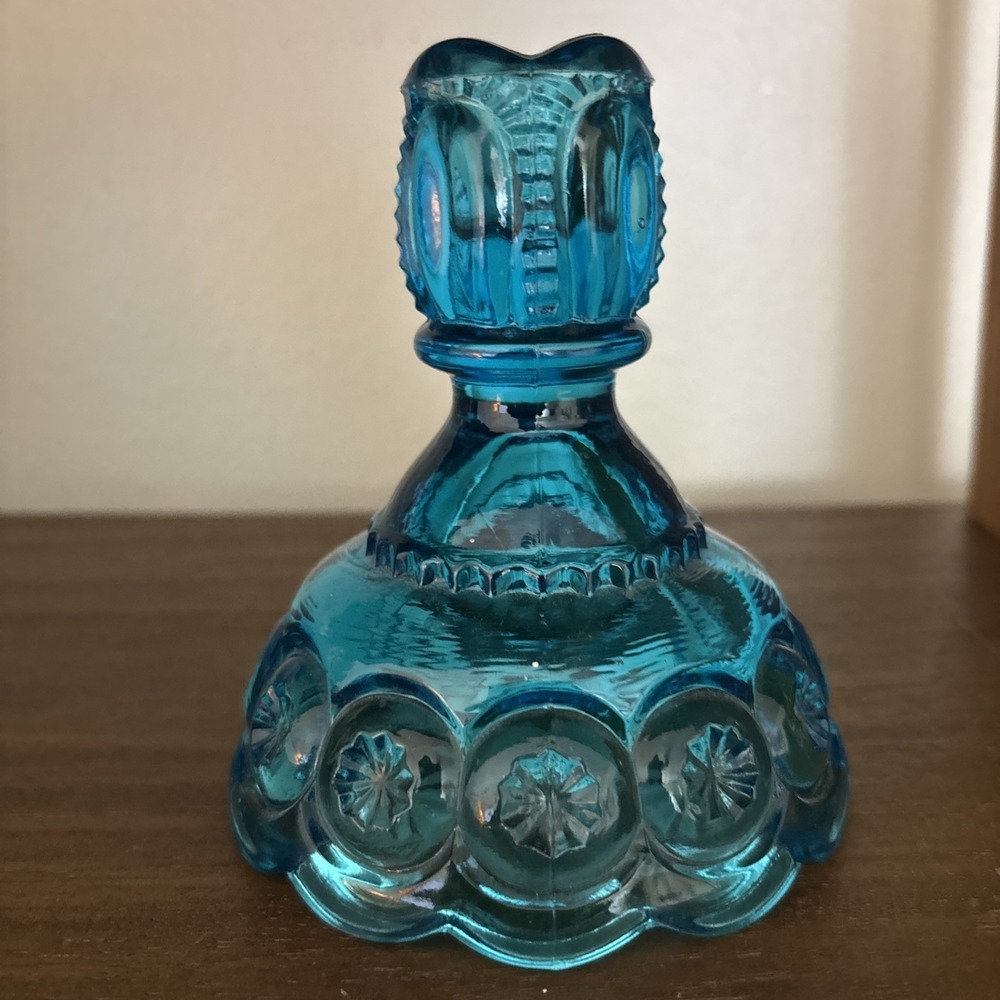 Vintage L.E. Smith Moon and Stars Candlestick Holder, Blue Glass, 4.5"
